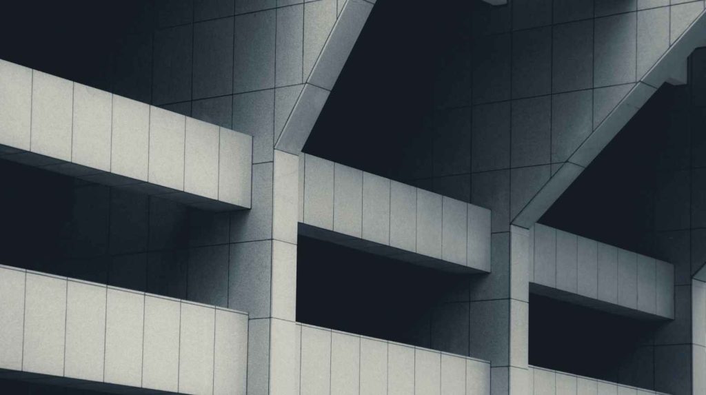 עבודות בטון וחיפוי קירות